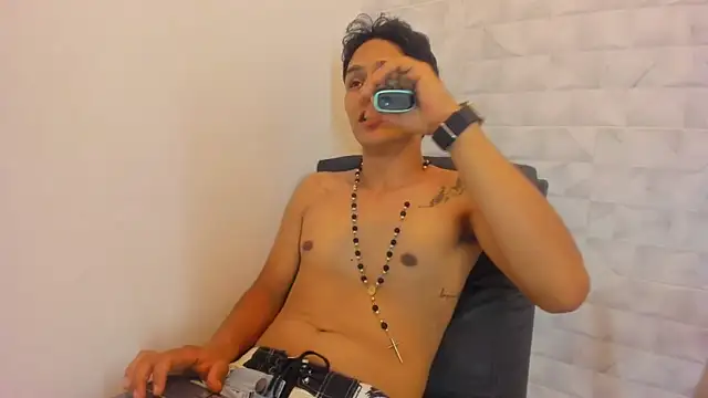 Stone grey1  online show from March 18, 2025, 2:40 am