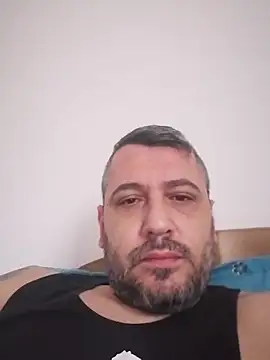 yourflowerpink online show from December 4, 2025, 7:18 am