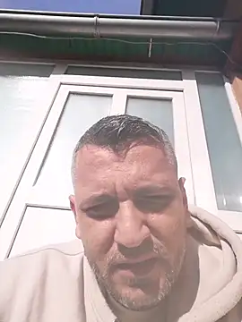 yourflowerpink online show from February 14, 2026, 11:54 am