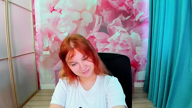 Snapshot of AngelinaLow chatting on May 31, 2026, 5:24 am AngelinaLow online show from May 31, 2026, 5:24 am