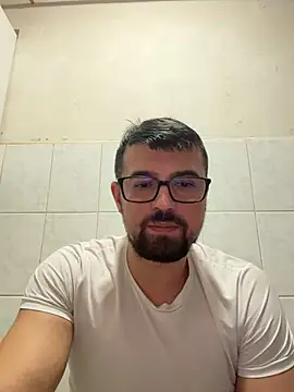 Snapshot of whatthedoctorordered chatting on December 15, 2025, 8:03 pm whatthedoctorordered online show from December 15, 2025, 8:03 pm