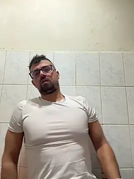 Snapshot of whatthedoctorordered chatting on December 3, 2025, 6:51 pm whatthedoctorordered online show from December 3, 2025, 6:51 pm