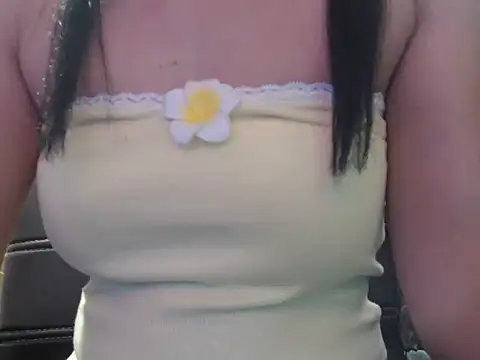 Snapshot of TheMostBeautifullGirl- chatting on November 24, 2025, 6:19 pm TheMostBeautifullGirl- online show from November 24, 2025, 6:19 pm