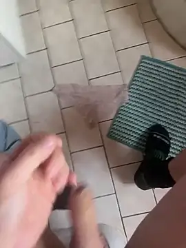 wassermann8484 online show from April 18, 2026, 5:43 am