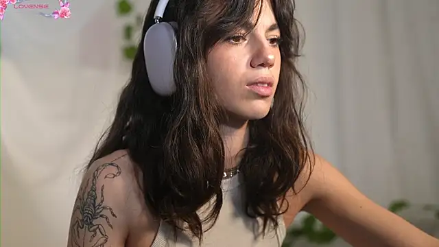 mystica  online show from October 8, 2025, 8:27 am