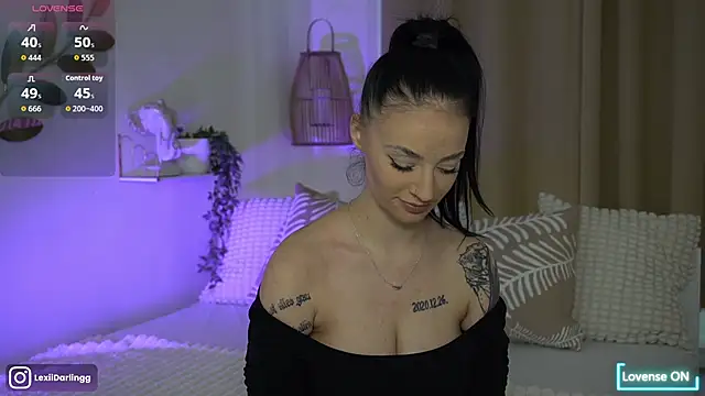 LexiiDarling online show from March 13, 2026, 3:17 pm