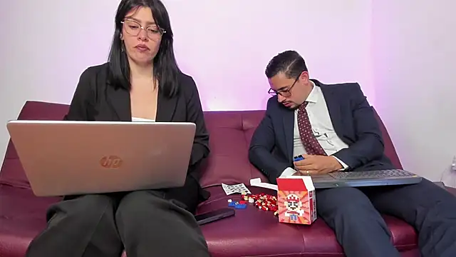 Snapshot of pleasurecompany3 chatting on September 25, 2025, 8:26 pm pleasurecompany3 online show from September 25, 2025, 8:26 pm