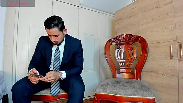 Snapshot of pleasurecompany3 chatting on March 14, 2025, 7:34 pm pleasurecompany3 online show from March 14, 2025, 7:34 pm