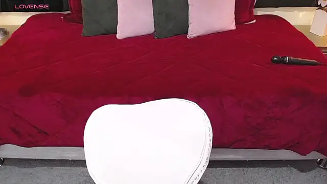 ailyn maury online show from February 2, 2026, 1:32 pm