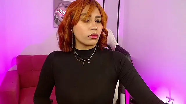 dayancarolina  online show from July 15, 2026, 4:03 pm