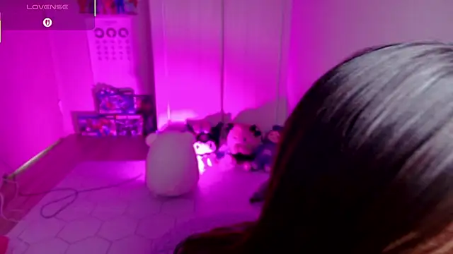 Snapshot of miharu01 chatting on December 19, 2025, 1:02 pm miharu01 online show from December 19, 2025, 1:02 pm