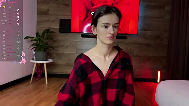 TwinTemptations online show from November 2, 2025, 7:52 pm