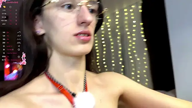 TwinTemptations online show from November 29, 2025, 7:58 pm