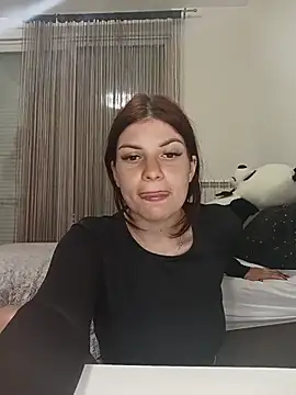 Snapshot of MeCherryy chatting on May 30, 2026, 8:14 pm MeCherryy online show from May 30, 2026, 8:14 pm