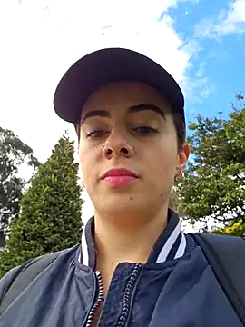 Sairy  online show from September 19, 2025, 7:29 pm