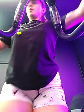 Snapshot of Sairy_ chatting on April 1, 2026, 2:24 am Sairy online show from April 1, 2026, 2:24 am