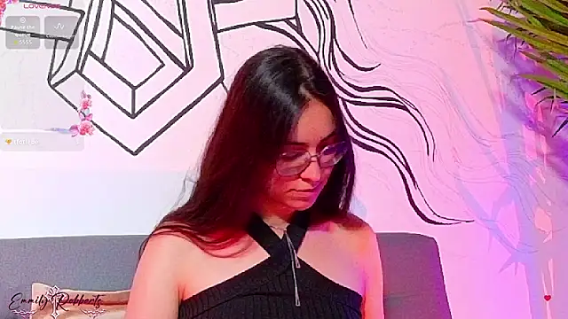 Emmi Roberts online show from February 12, 2026, 12:21 am