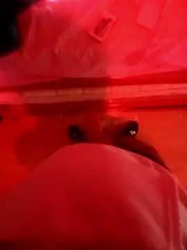 Snapshot of kredazzbigdick chatting on January 16, 2026, 1:04 pm kredazzbigdick online show from January 16, 2026, 1:04 pm