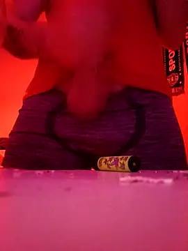 Snapshot of kredazzbigdick chatting on February 12, 2026, 4:34 am kredazzbigdick online show from February 12, 2026, 4:34 am