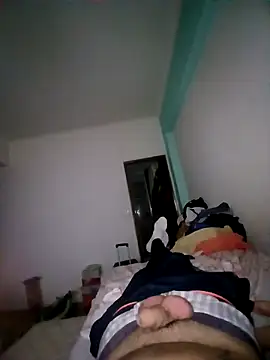 Snapshot of kredazzbigdick chatting on October 25, 2025, 7:18 am kredazzbigdick online show from October 25, 2025, 7:18 am