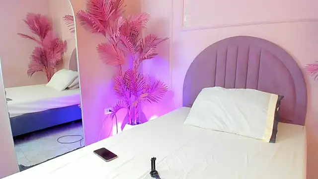 Kendallbleer online show from September 28, 2025, 12:12 pm