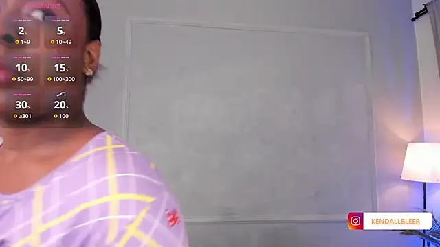 Kendallbleer online show from October 7, 2025, 12:06 pm