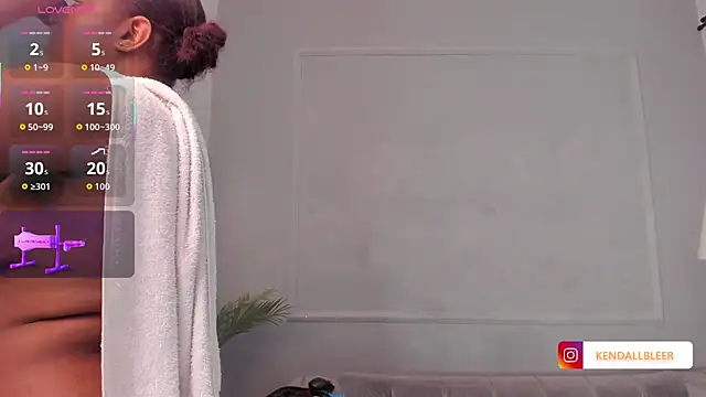 Kendallbleer online show from September 19, 2025, 11:58 am