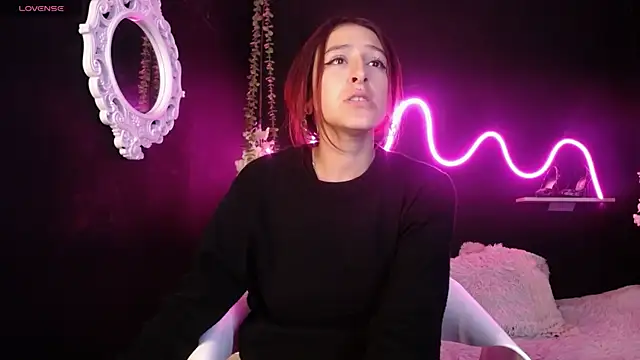 Hairydoll  online show from March 20, 2025, 8:19 pm