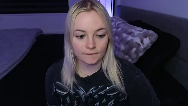 Snapshot of margot_robbie7 chatting on March 27, 2026, 1:14 am margot robbie7 online show from March 27, 2026, 1:14 am