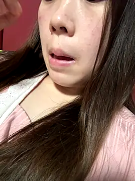 Snapshot of Minnie-66 chatting on September 27, 2025, 10:10 am Minnie-66 online show from September 27, 2025, 10:10 am