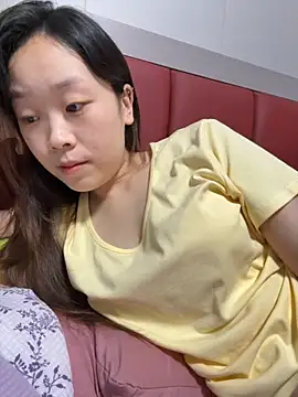 Snapshot of Minnie-66 chatting on October 1, 2025, 12:20 pm Minnie-66 online show from October 1, 2025, 12:20 pm