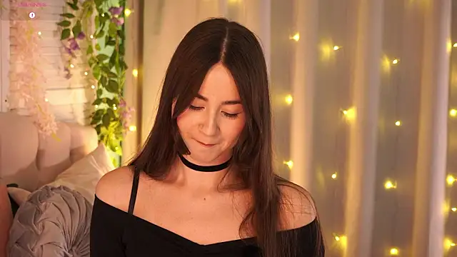 Snapshot of EvaMossi chatting on February 23, 2026, 6:03 am EvaMossi online show from February 23, 2026, 6:03 am