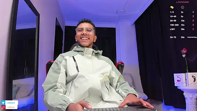 Colstorw  online show from September 22, 2025, 10:32 am