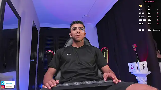 Colstorw  online show from September 23, 2025, 10:33 am