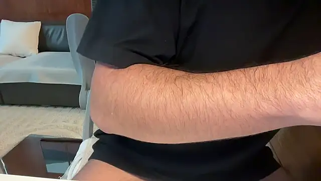 Snapshot of TopRaw3 chatting on November 11, 2025, 4:02 pm TopRaw3 online show from November 11, 2025, 4:02 pm