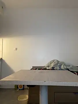 Snapshot of Renoirmonter chatting on October 6, 2025, 5:35 pm Renoirmonter online show from October 6, 2025, 5:35 pm