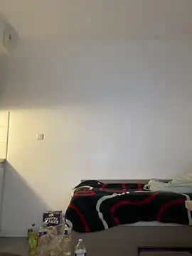 Snapshot of Renoirmonter chatting on October 16, 2025, 6:49 pm Renoirmonter online show from October 16, 2025, 6:49 pm