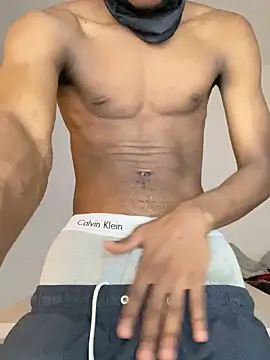 Snapshot of Renoirmonter chatting on November 16, 2025, 7:29 pm Renoirmonter online show from November 16, 2025, 7:29 pm