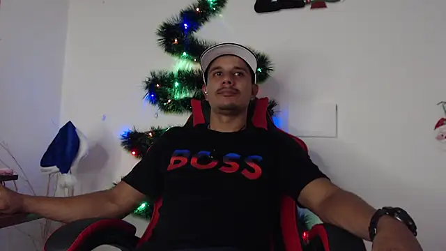 Snapshot of MrOlivers chatting on December 17, 2025, 4:50 am MrOlivers online show from December 17, 2025, 4:50 am