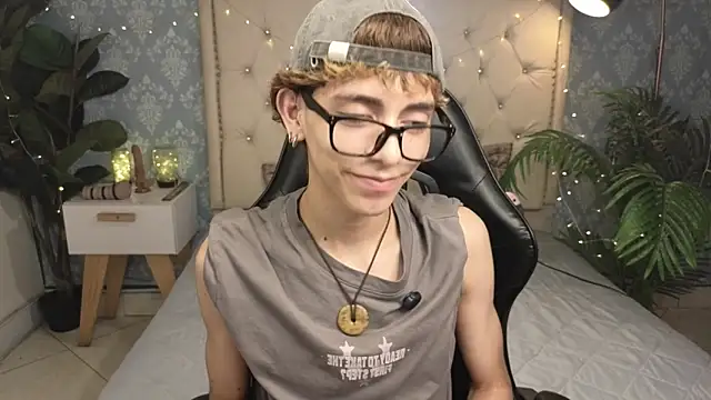 Matty Sparkk online show from February 28, 2026, 1:00 pm