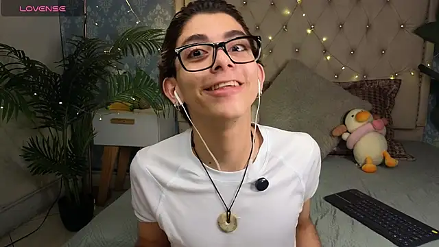 Matty Sparkk online show from February 9, 2026, 1:42 pm