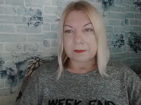 Lillia Ray online show from November 15, 2025, 8:40 am