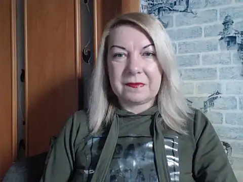 Lillia Ray online show from February 24, 2026, 10:27 am