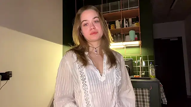 kiyoko kur  online show from March 17, 2025, 9:24 pm