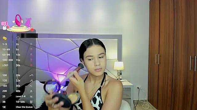 Danaa Rouse online show from September 10, 2025, 7:13 pm