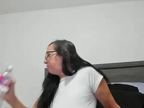 Snapshot of peachgoddess chatting on October 3, 2025, 12:17 pm peachgoddess online show from October 3, 2025, 12:17 pm