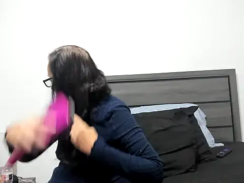 Snapshot of peachgoddess chatting on October 22, 2025, 11:53 am peachgoddess online show from October 22, 2025, 11:53 am