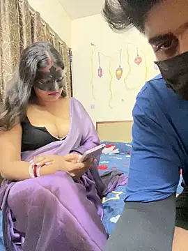 Snapshot of jhanvi_boo chatting on September 18, 2025, 7:06 pm jhanvi boo online show from September 18, 2025, 7:06 pm