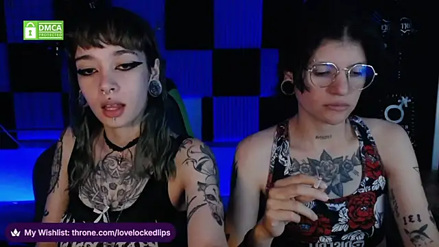 Snapshot of lovelockedlips chatting on May 12, 2026, 1:35 am lovelockedlips online show from May 12, 2026, 1:35 am