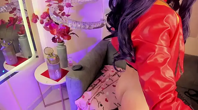 JadeAgliyah online show from March 23, 2025, 7:20 am